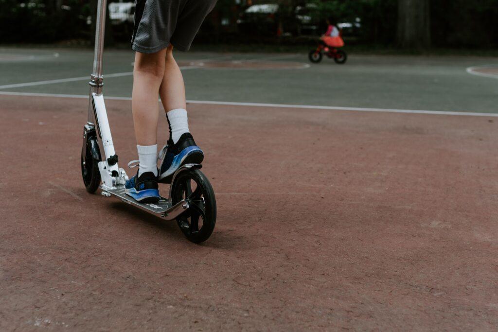 Cuidados esenciales de un scooter eléctrico